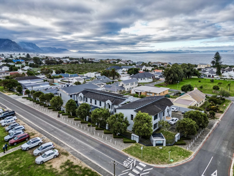 Commercial Property for Sale in Westcliff Western Cape